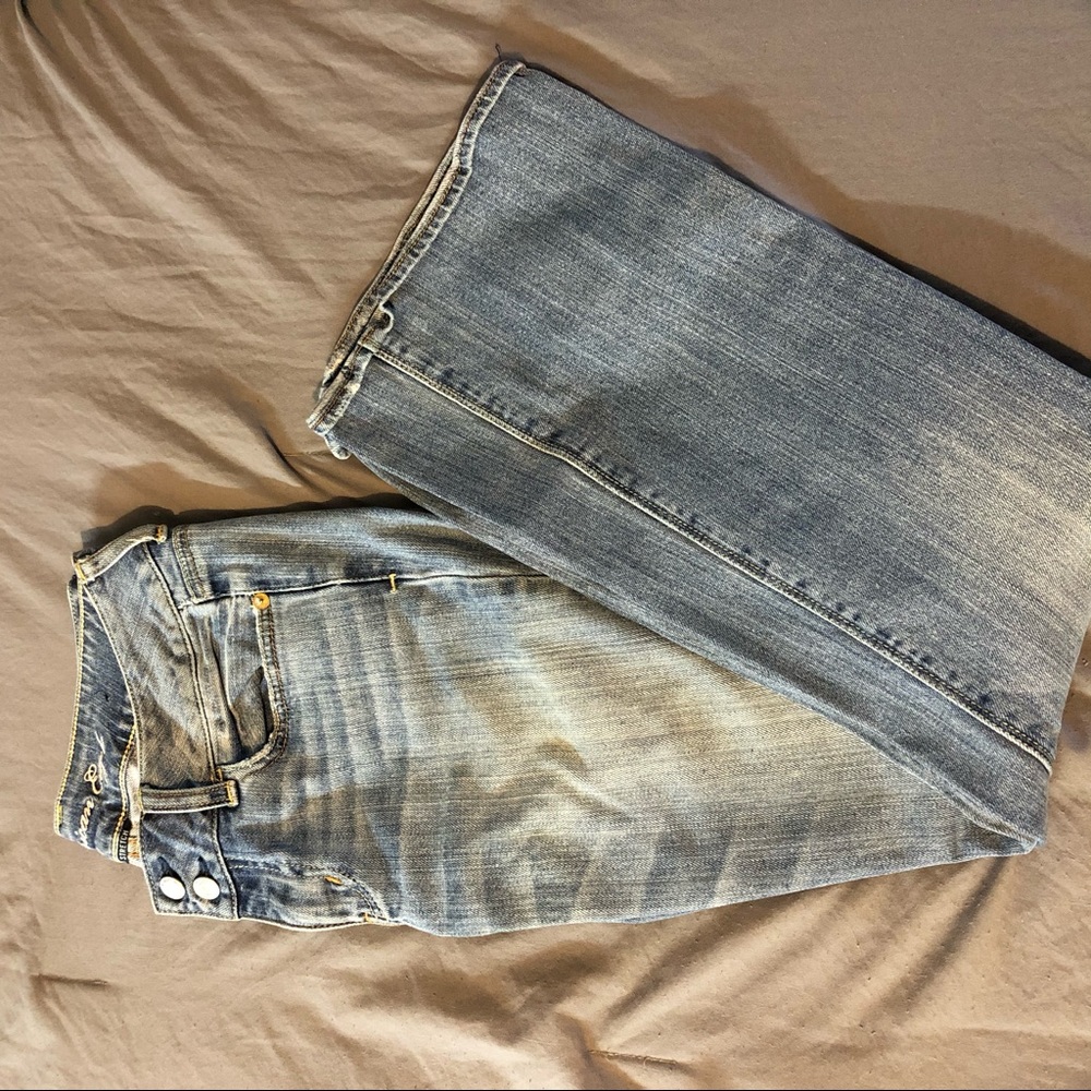 American eagle jeans